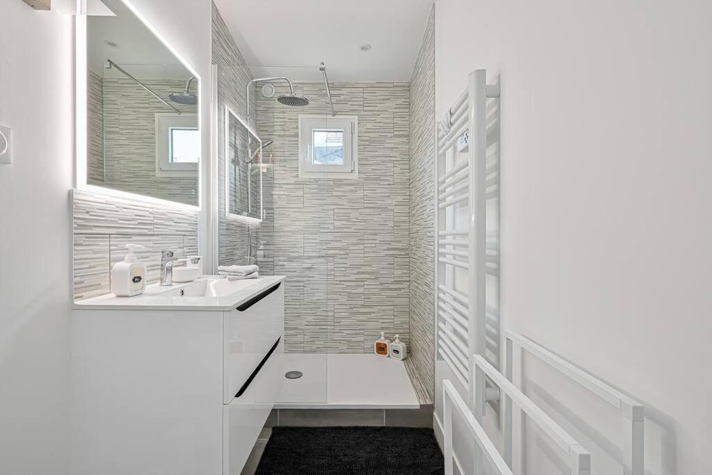 La Parenthese Apartment Кле-Суи Екстериор снимка